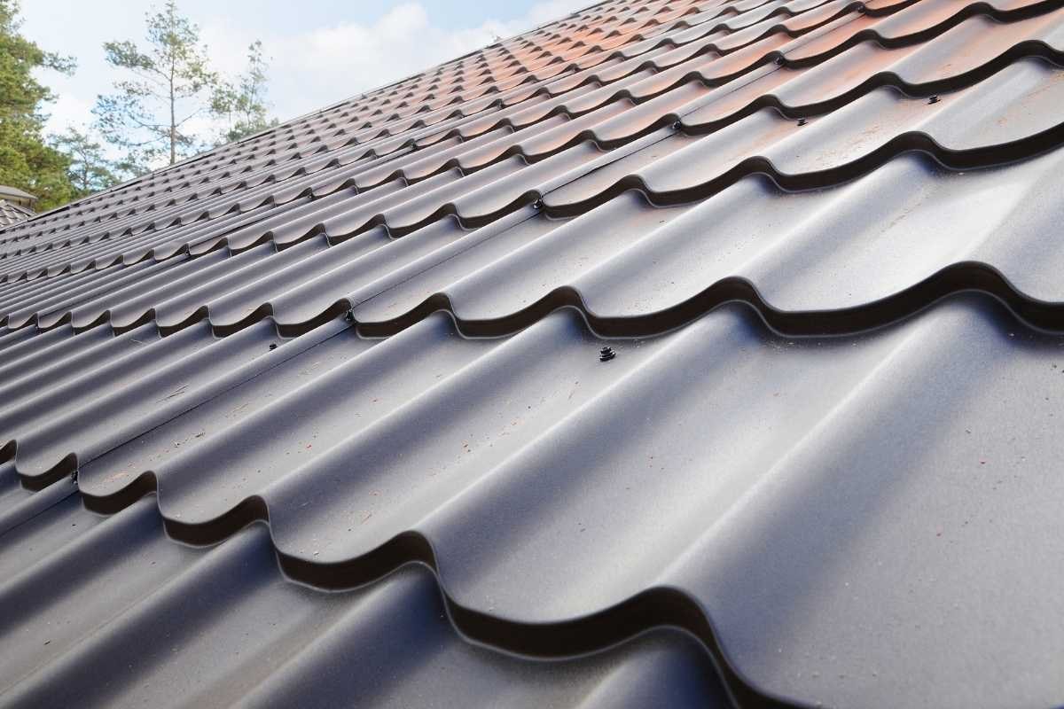 Gift Your Home a Stronger Roof This Christmas: Re-roofing Auckland for the Holidays